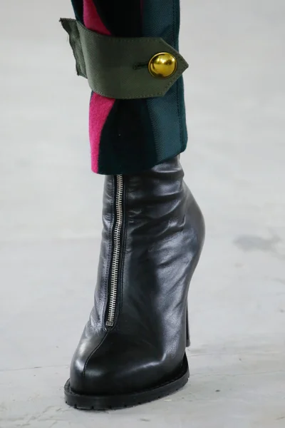 Look 9